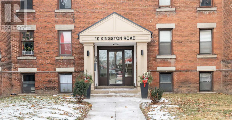 81-10 Kingston Road, Toronto, ON, M4L 2S4