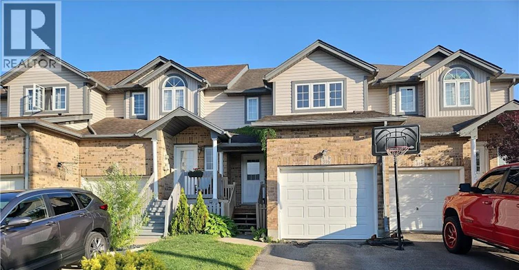 316 Activa Avenue, Kitchener, ON, N2E 3V1