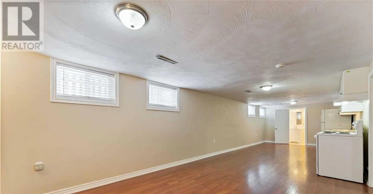 BASEMENT-864 Upper Ottawa Street, Hamilton, ON, L8T 3V5 - 7