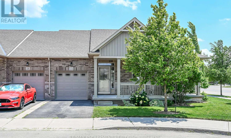 14 Ecker Lane