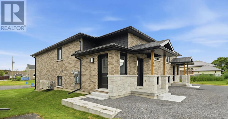 LOWER-90B Lywood Street, Belleville, ON, K0K 1K0