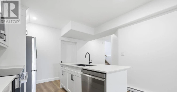 LOWER-90B Lywood Street, Belleville, ON, K0K 1K0 - 12