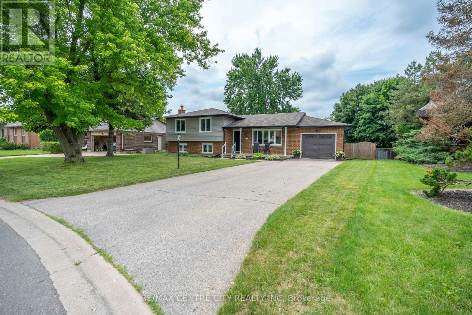 159 Sherwood Crescent, Thames Centre, ON, N0L 1G3