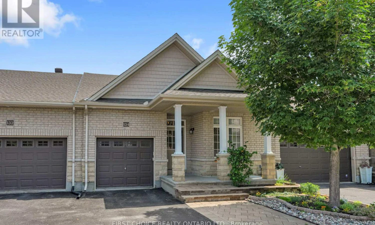 134 Maple Key Private