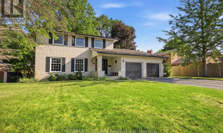 25 Demeyere Avenue