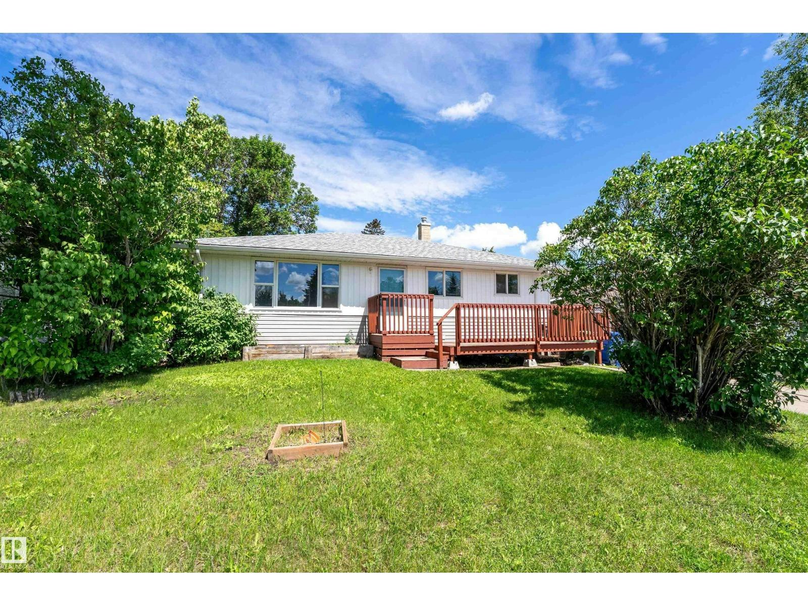 5516 47a Avenue, Wetaskiwin, AB, T9A 0M1