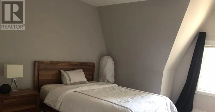 32D Oxford Street, Toronto, ON, M5T 1N9 - 6