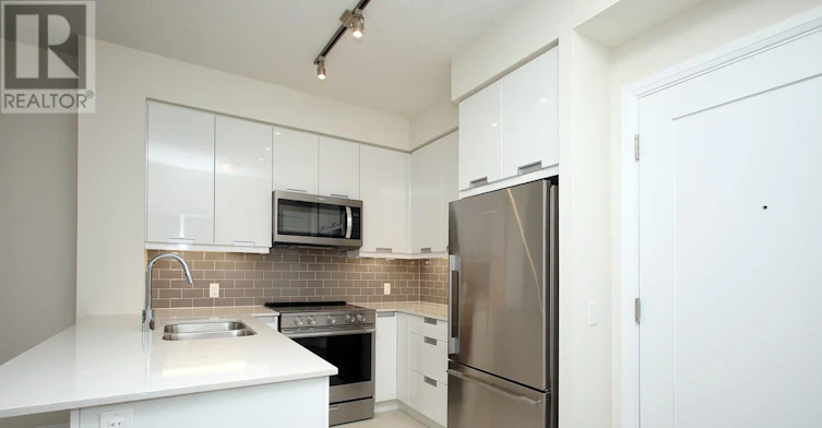 720-35 Watergarden Drive, Mississauga, ON, L5R 0G8 - 5
