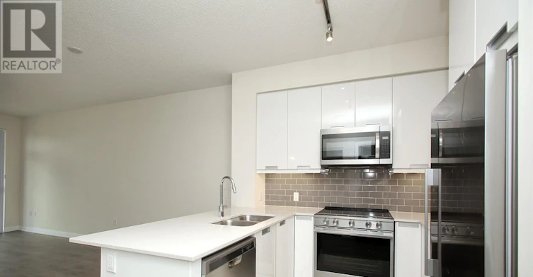 720-35 Watergarden Drive, Mississauga, ON, L5R 0G8 - 6