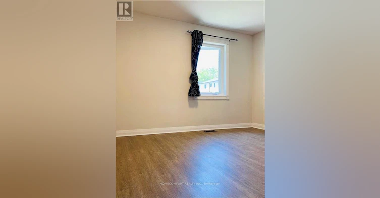 2 Mendip Crescent, Toronto, ON, M1P 1Y4 - 7