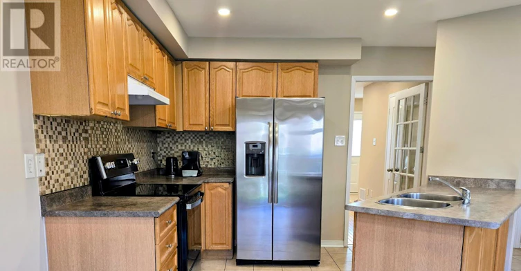 5455 Farmcote Drive, Mississauga, ON, L5M 6L2 - 9