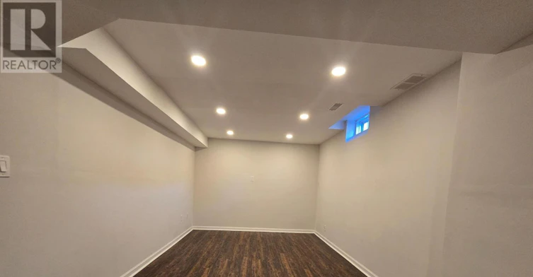 5455 Farmcote Drive, Mississauga, ON, L5M 6L2 - 27