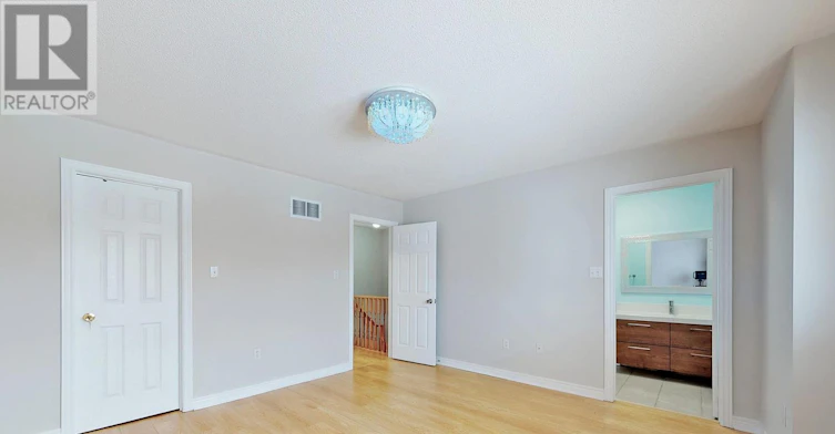 24 John Gary Drive, Markham, ON, L3E 5E7 - 23