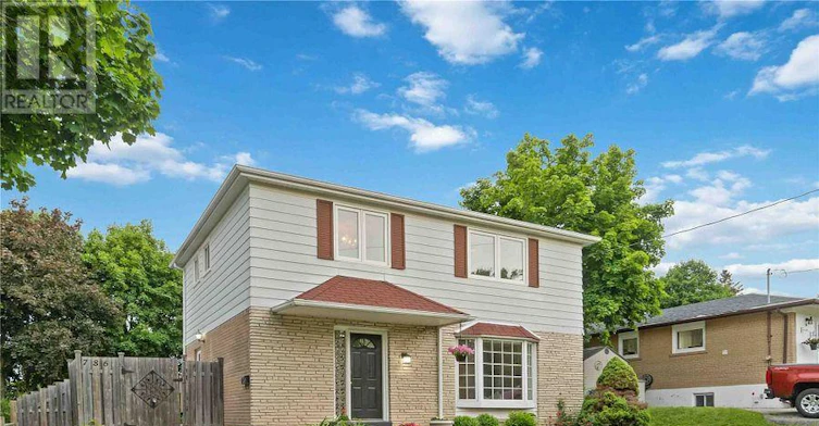 786 Botany Hill Crescent, Newmarket, ON, L3Y 3A8 - 2