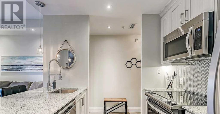 104-73 Washington Avenue, Oakville, ON, L6K 1W5 - 3