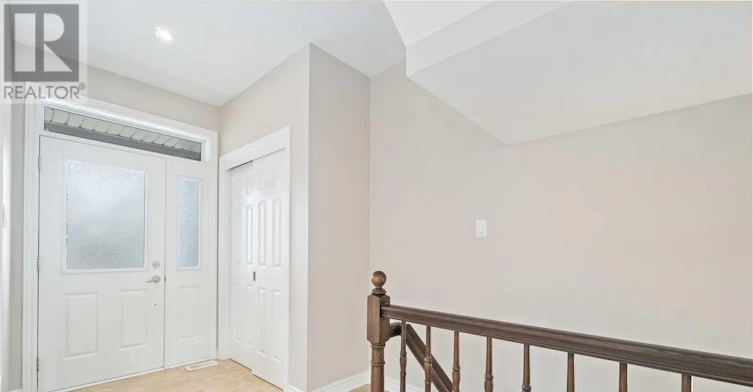 135 Piazza Circle, Ottawa, ON, K2J 5S2 - 4