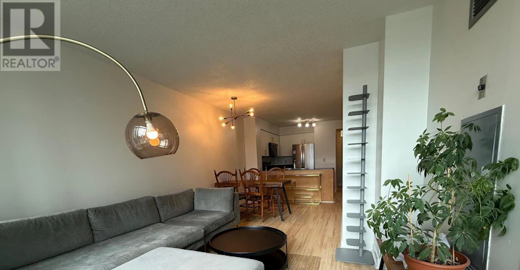 612-373 Front Street W, Toronto, ON, M5V 3R7 - 3