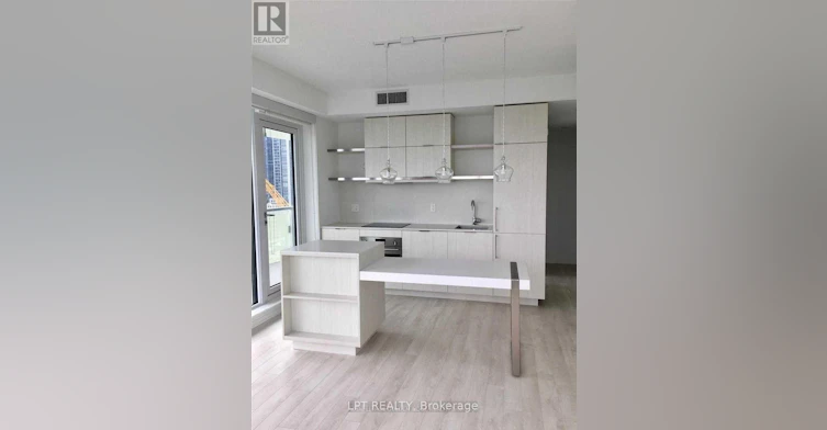 2505-197 Yonge Street, Toronto, ON, M5B 0C1 - 2