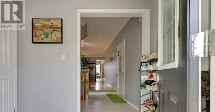 18 Clamerten Rd Street N, Whitchurch-Stouffville, ON, L4A 0E8 - 2
