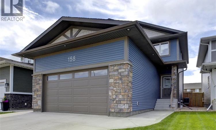 158 Cowan Crescent