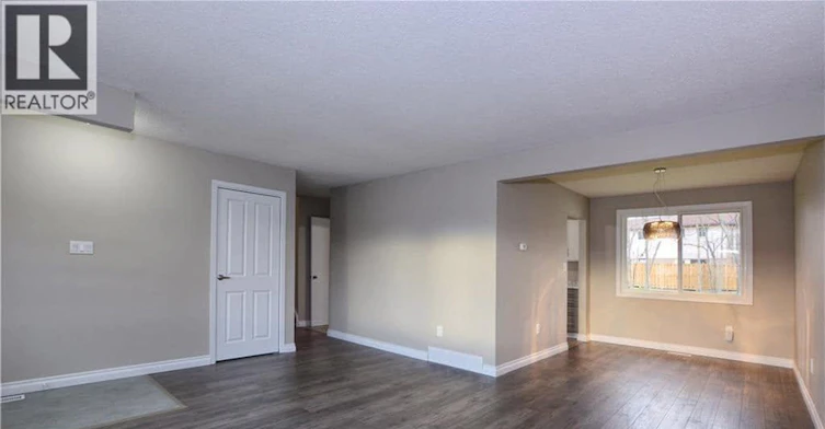 MAIN 2 FLOORS-49 Bendingroad Crescent, St. Catharines, ON, L2N 5R4 - 3