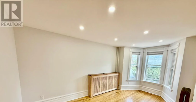 2A-149 St Andrew Street, Ottawa, ON, K1N 5G3 - 5