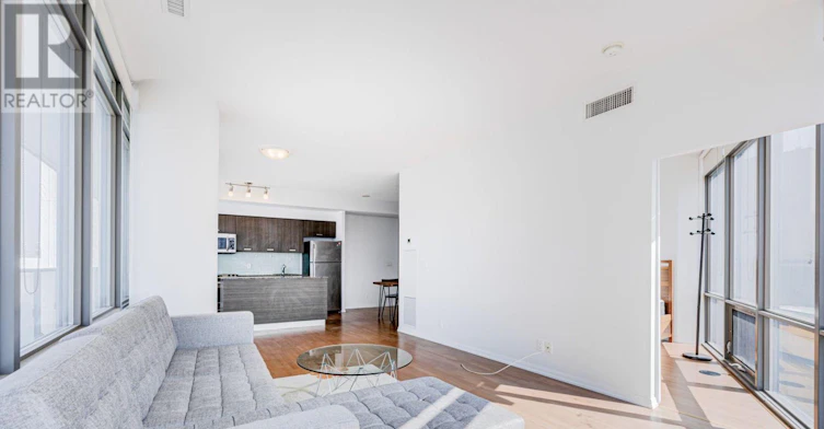 1910-832 Bay Street, Toronto, ON, M5S 1Z6 - 18