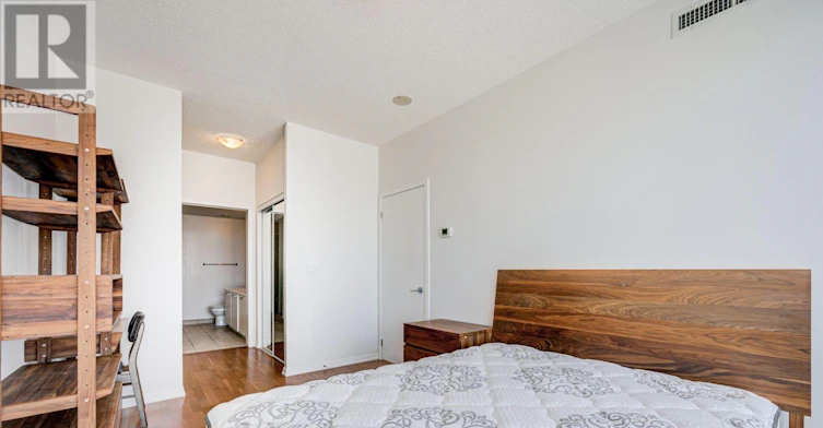 1910-832 Bay Street, Toronto, ON, M5S 1Z6 - 25
