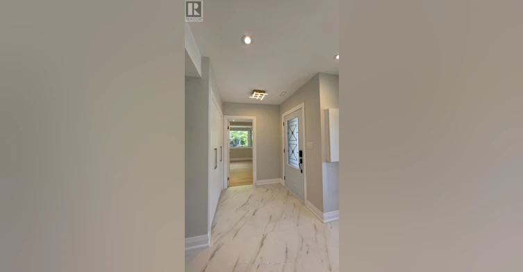MAIN-10 Lascelles Boulevard, Toronto, ON, M4V 2B5 - 12