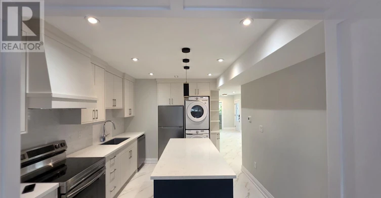 MAIN-10 Lascelles Boulevard, Toronto, ON, M4V 2B5 - 22