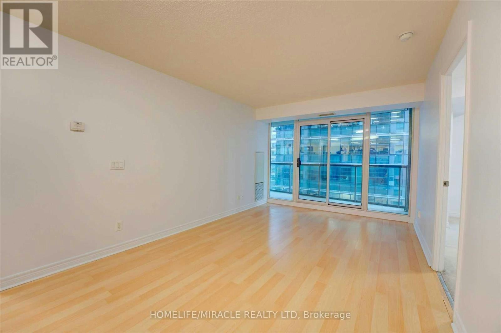 1509-30 Grand Trunk Crescent, Toronto, ON, M5J 3A4 - 17