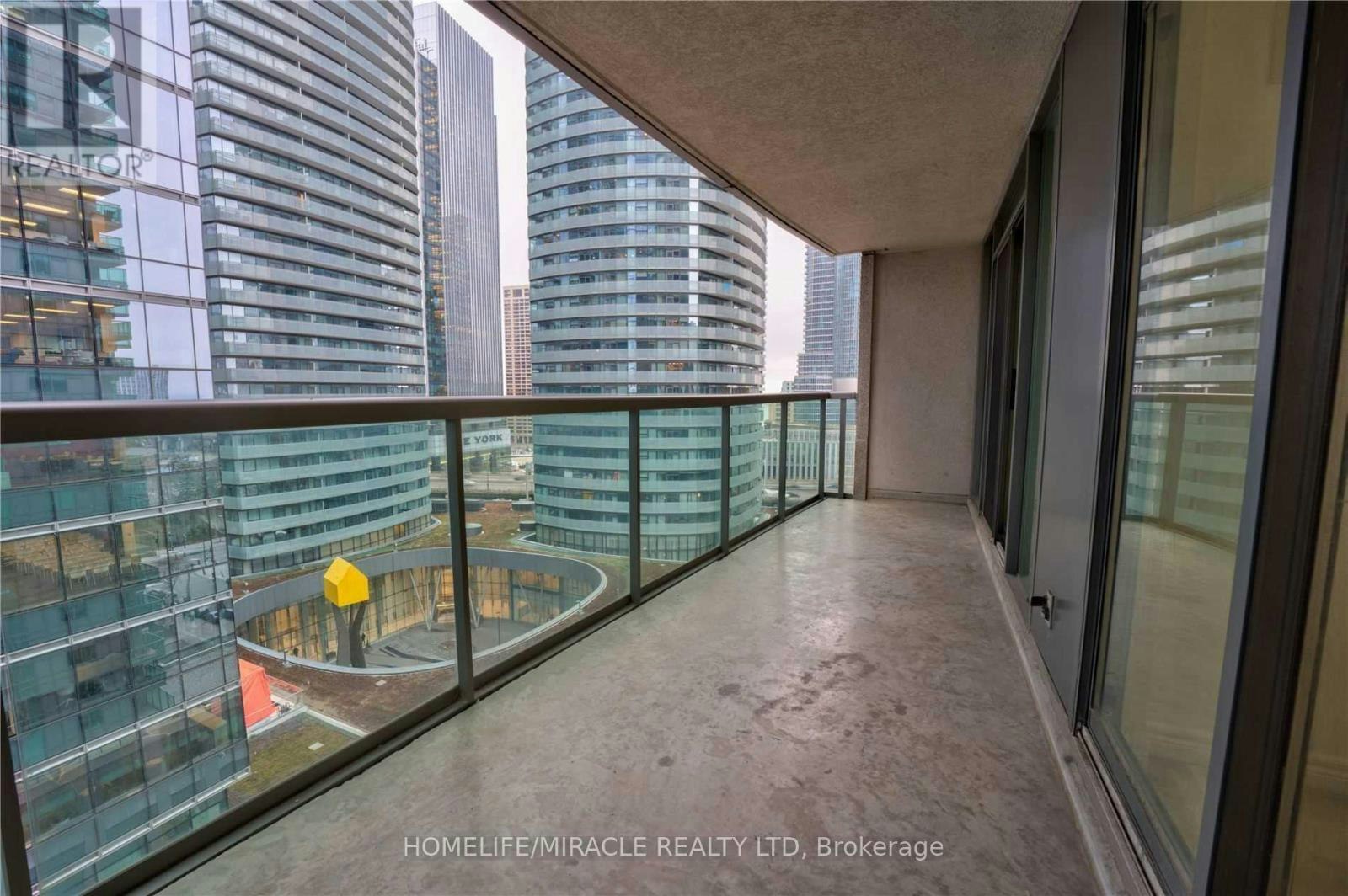 1509-30 Grand Trunk Crescent, Toronto, ON, M5J 3A4 - 22
