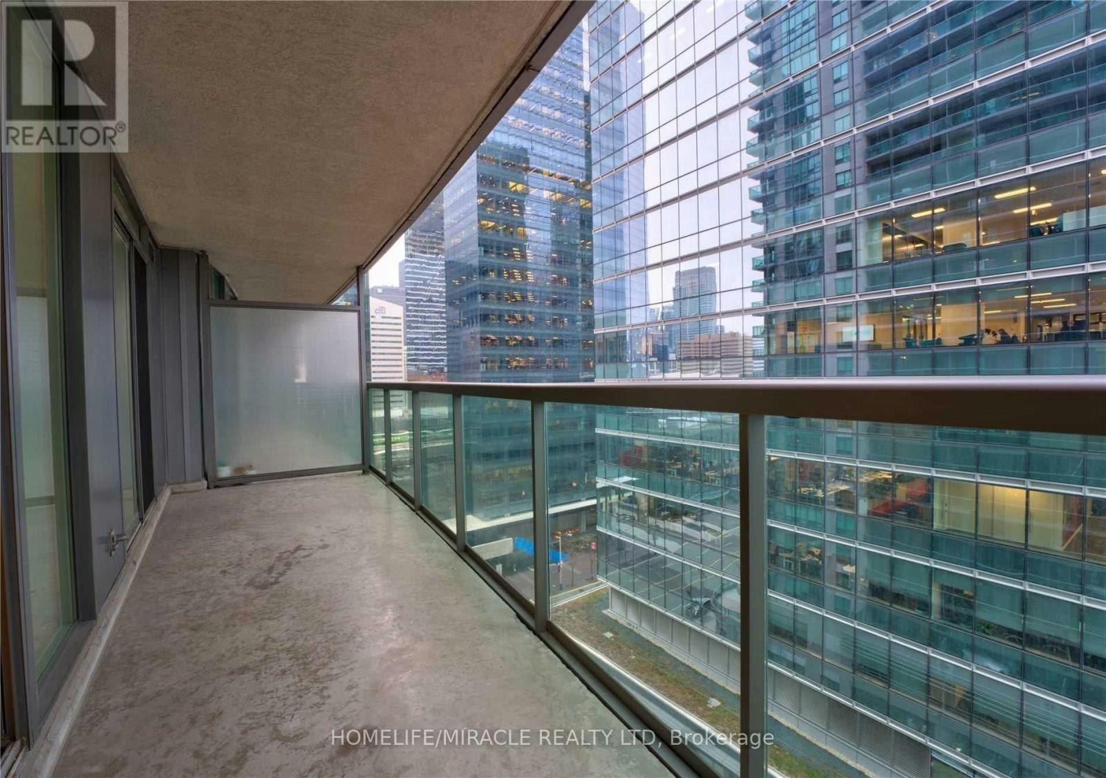 1509-30 Grand Trunk Crescent, Toronto, ON, M5J 3A4 - 23