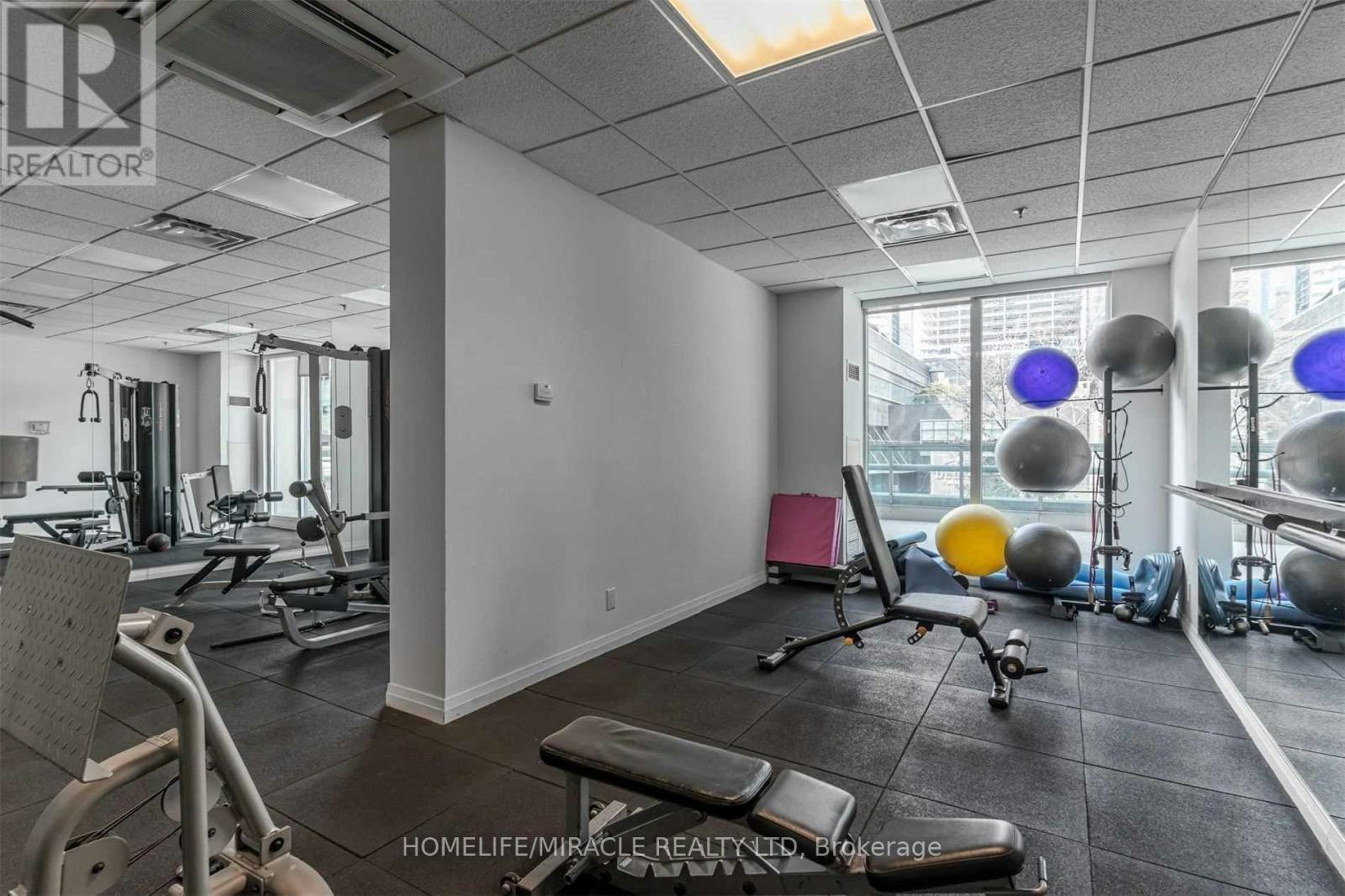 1509-30 Grand Trunk Crescent, Toronto, ON, M5J 3A4 - 25