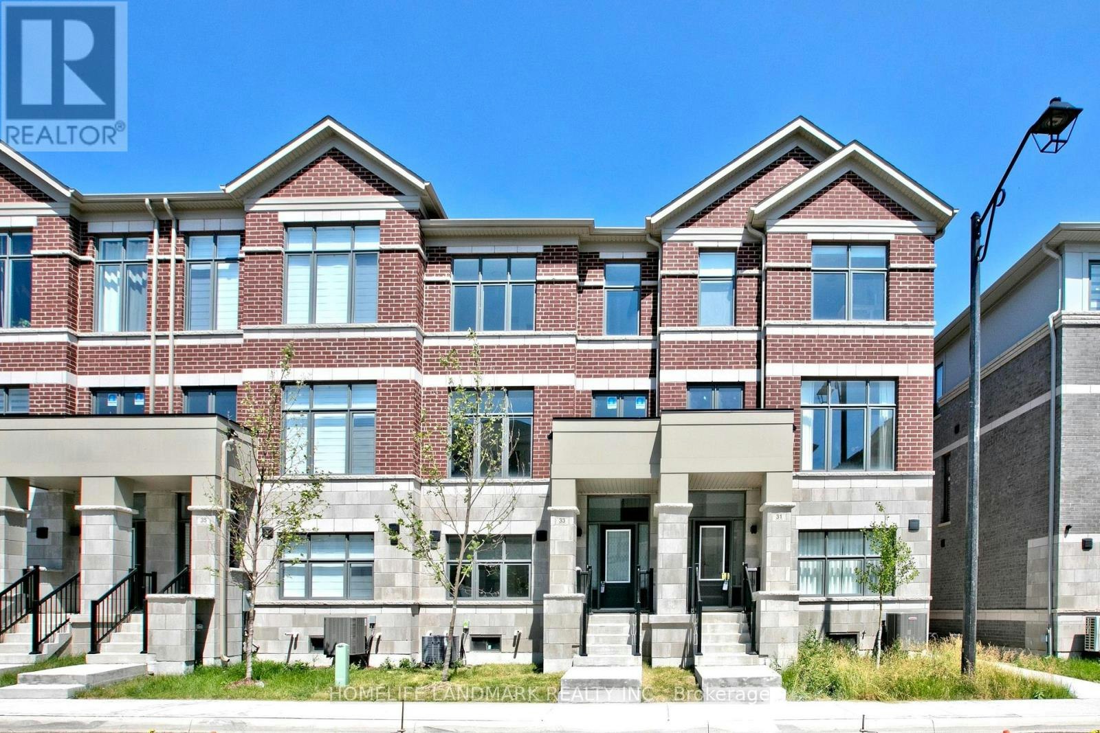 33 Kahshe Lane, Richmond Hill, ON, L4S 0N7