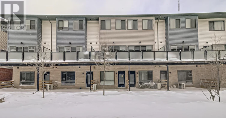 24-369 Essa Road, Barrie, ON, L4M 4T5