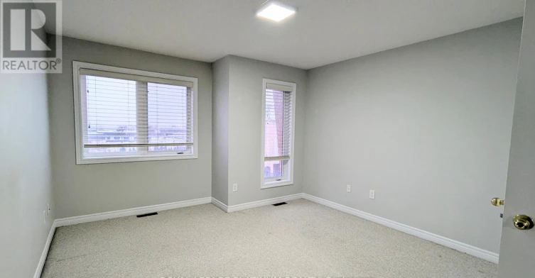 22 Market Garden Mews, Toronto, ON, M8Z 0A5 - 9