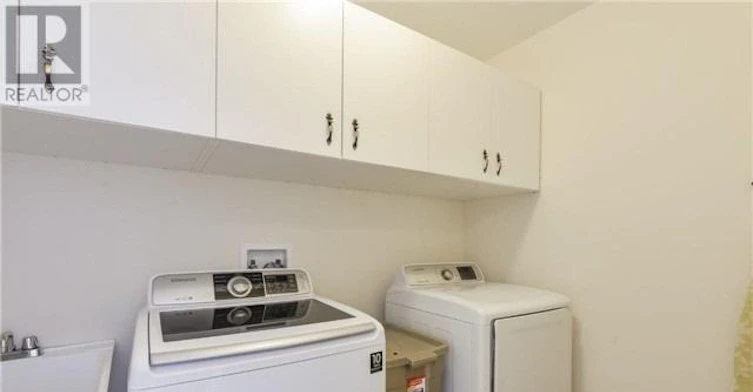 17 Polstar Road, Brampton, ON, L7A 4H1 - 18