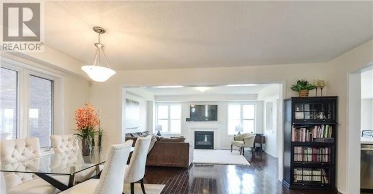 17 Polstar Road, Brampton, ON, L7A 4H1 - 5