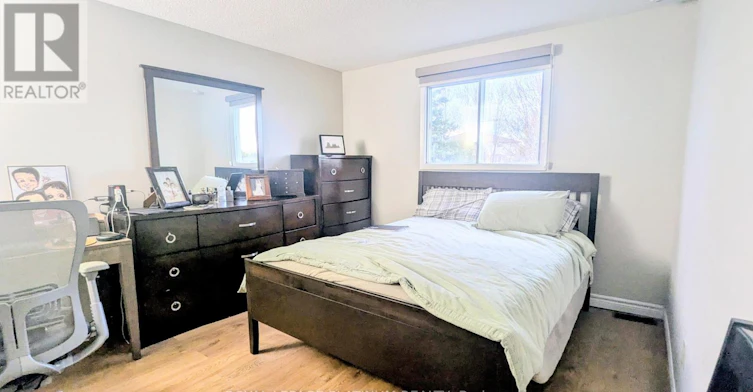 B-630 Pinerow Crescent, Waterloo, ON, N2T 2K8 - 6