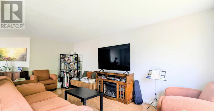 B-630 Pinerow Crescent, Waterloo, ON, N2T 2K8 - 17