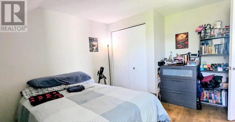 B-630 Pinerow Crescent, Waterloo, ON, N2T 2K8 - 9