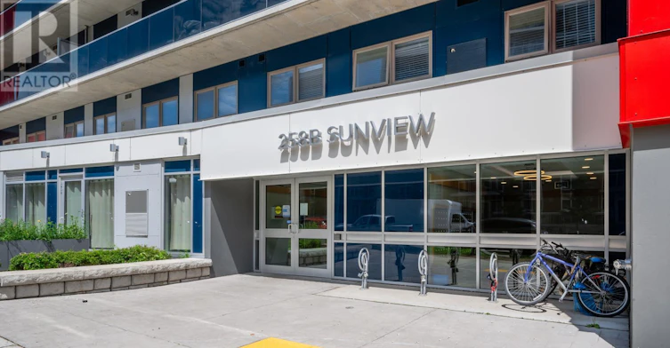 287 258b Sunview Street, Waterloo, ON, N2L 3V9 - 2