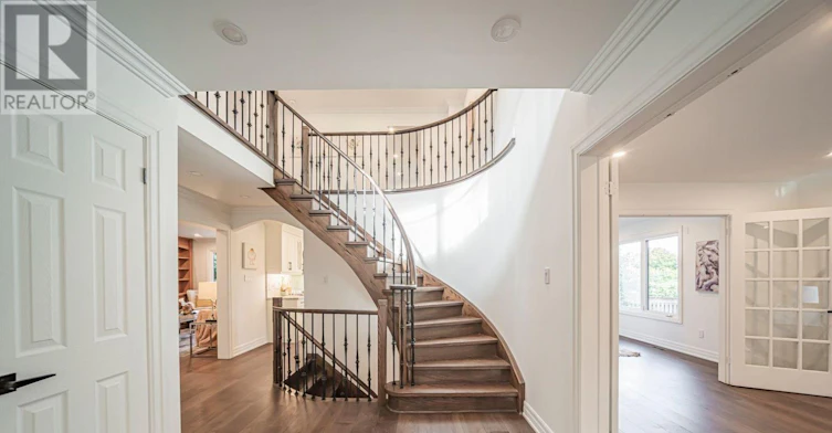 1148 Kingdale Road, Newmarket, ON, L3Y 4W1 - 4