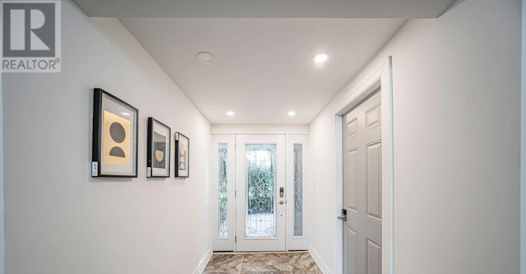 1148 Kingdale Road, Newmarket, ON, L3Y 4W1 - 3