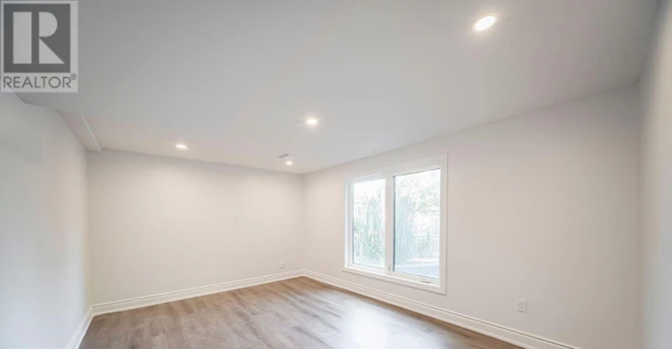 1148 Kingdale Road, Newmarket, ON, L3Y 4W1 - 38
