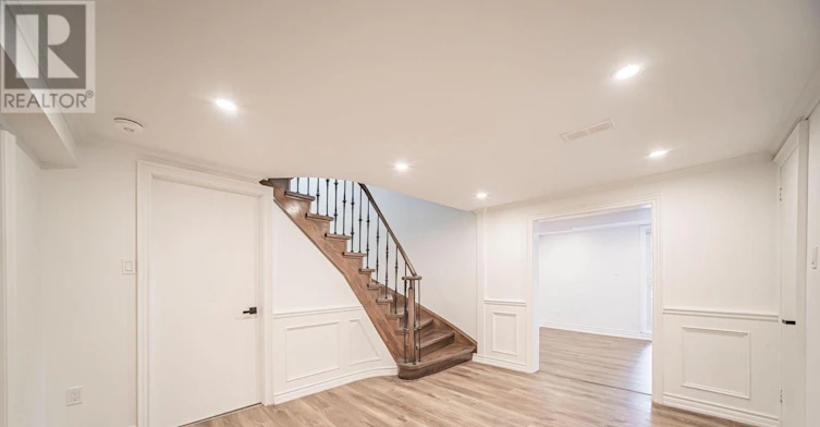 1148 Kingdale Road, Newmarket, ON, L3Y 4W1 - 35
