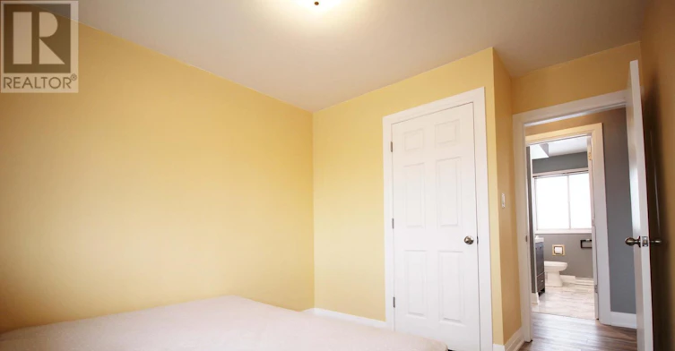 27 Glenbarr Road, St. Catharines, ON, L2T 1Y2 - 6