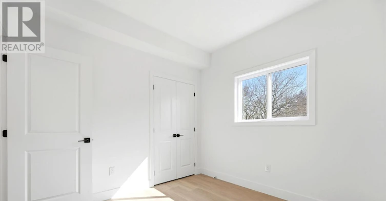 108 Briscoe Street E, London, ON, N6C 1X2 - 22