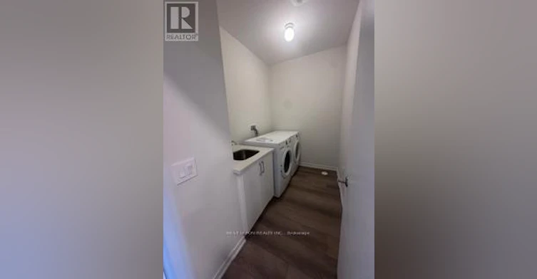 1460 19th Avenue, Richmond Hill, ON, L4E 3R4 - 12